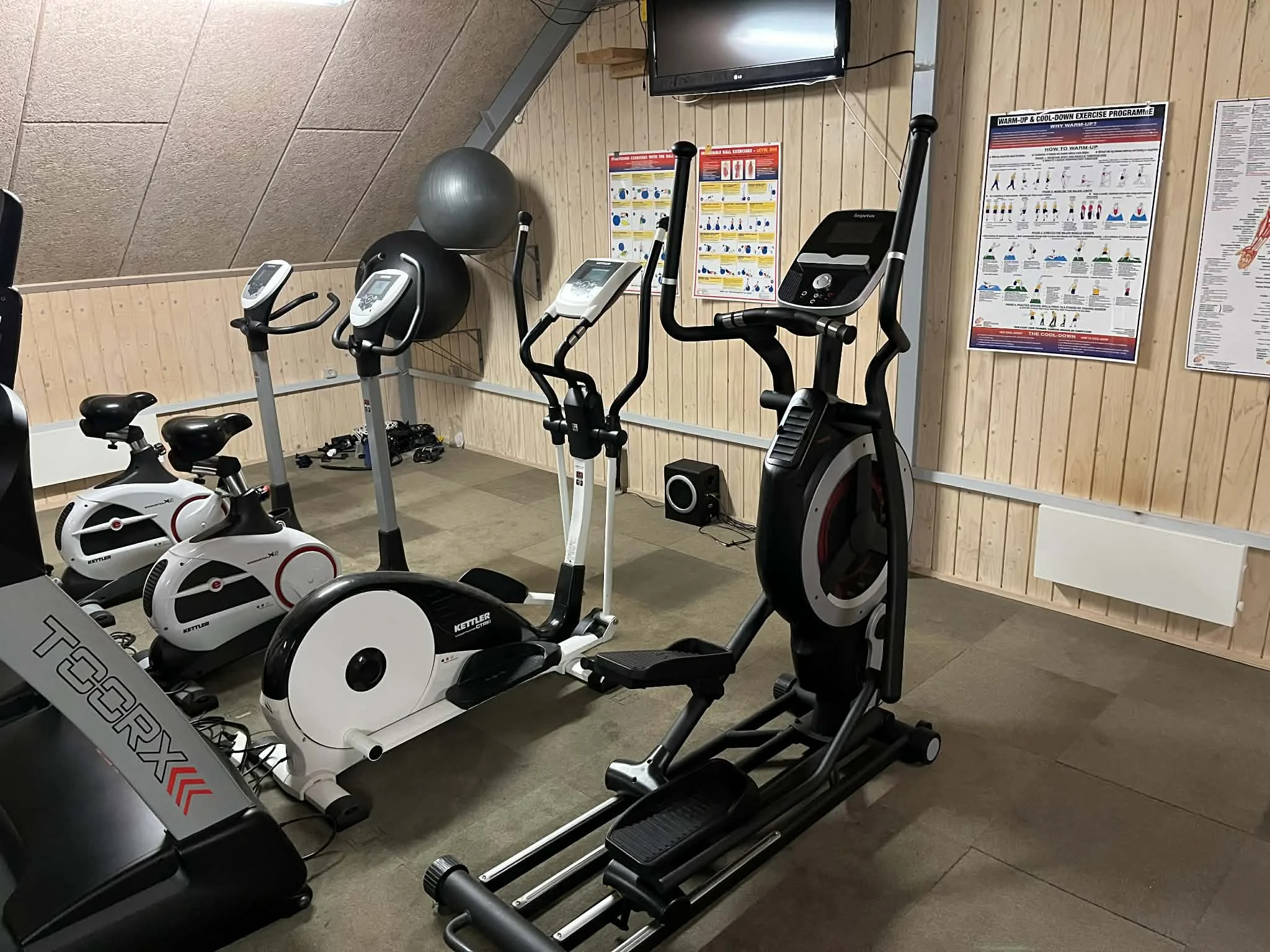 Crosstrainere og motionscykler